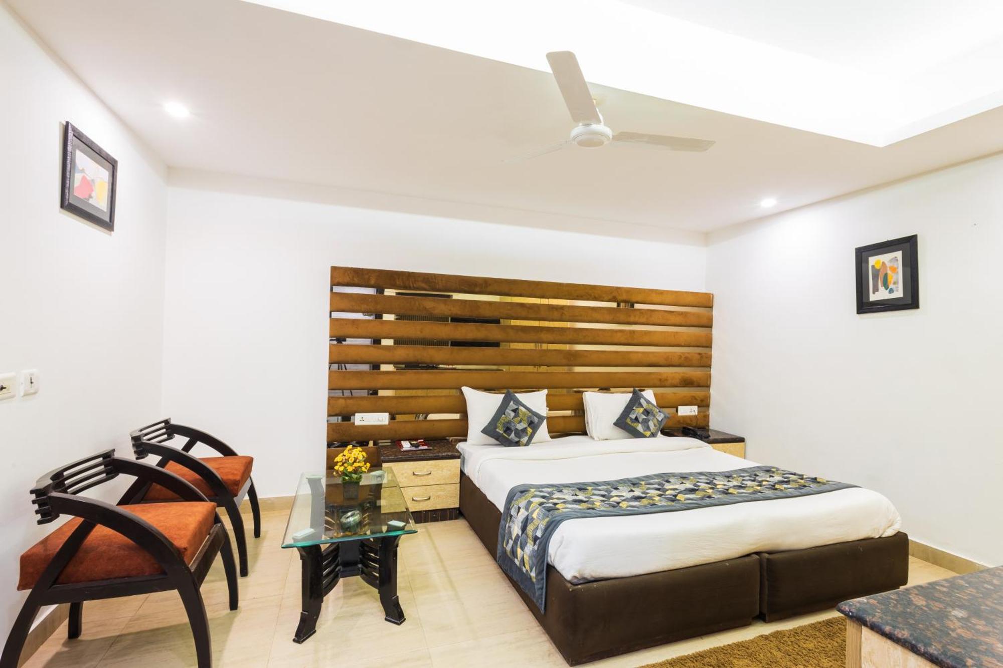 Hotel The Gold Inn - Karol Bagh Delhi Buitenkant foto