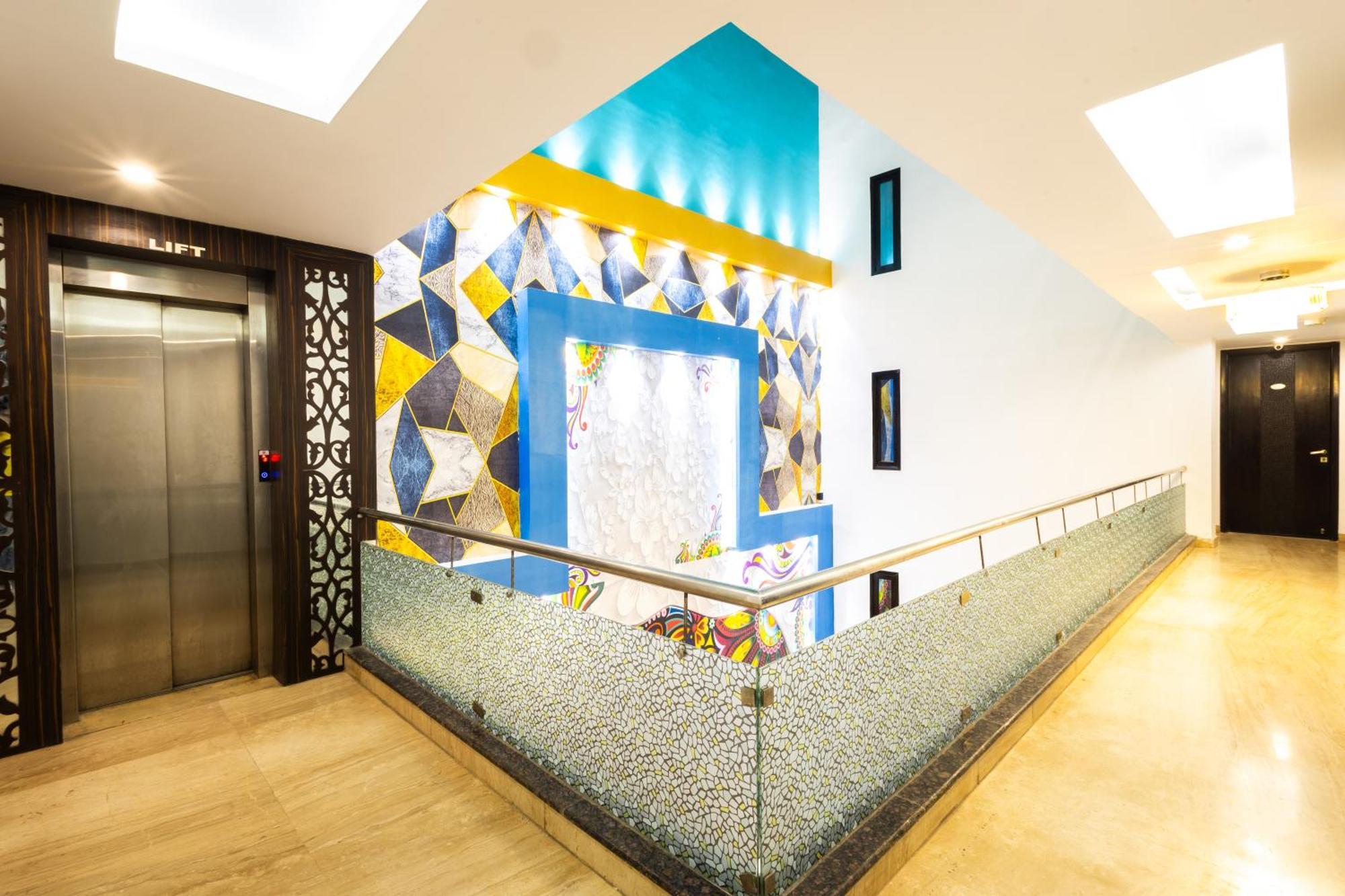 Hotel The Gold Inn - Karol Bagh Delhi Buitenkant foto